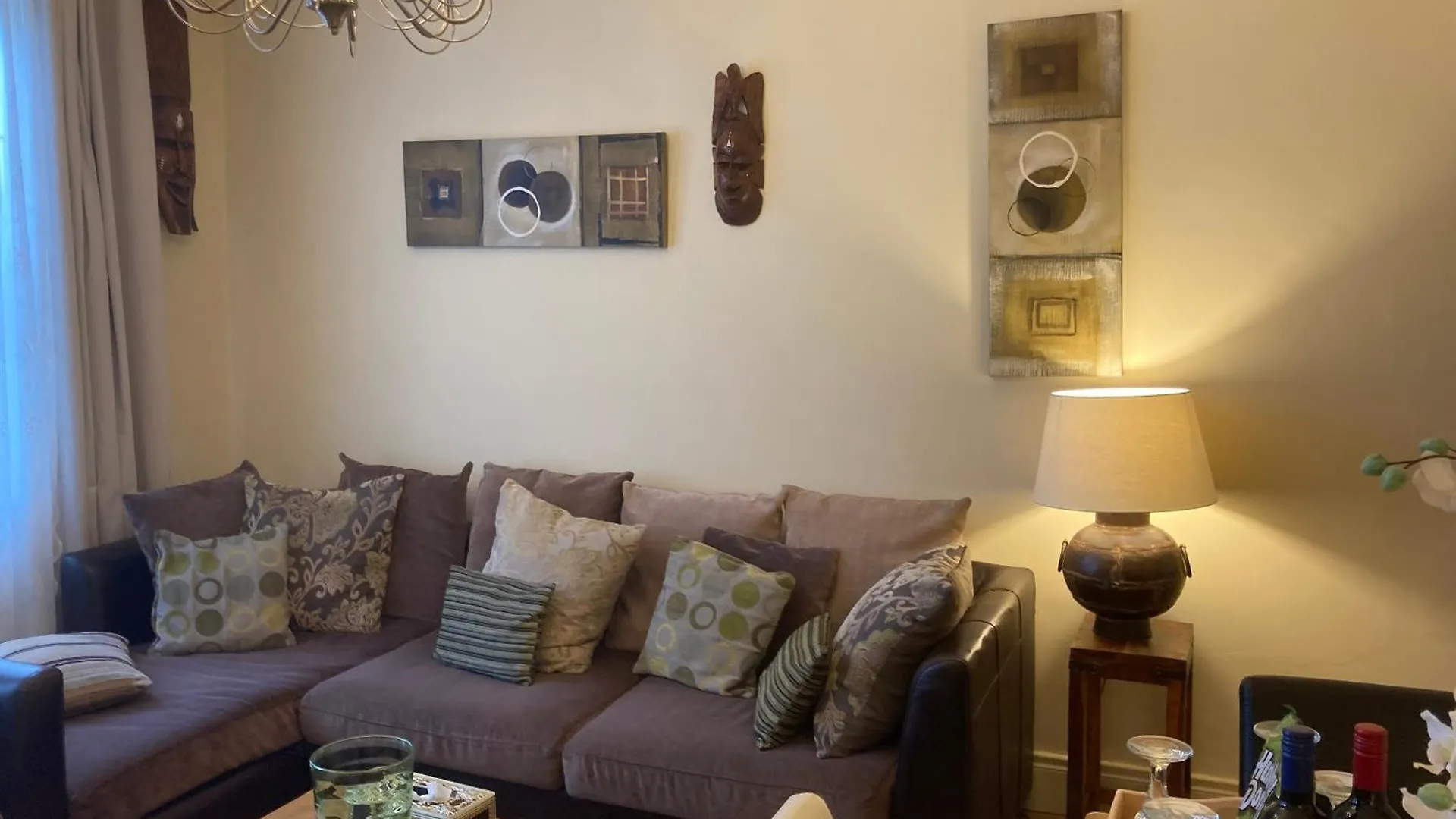 Mount Royal Victorian Apartments Self Catering Belfast